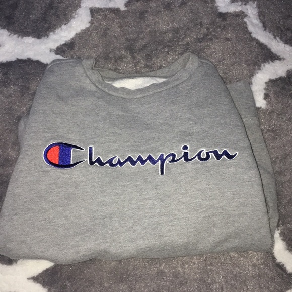 Champion Grey Crewneck Sweatshirt - Picture 2 of 5